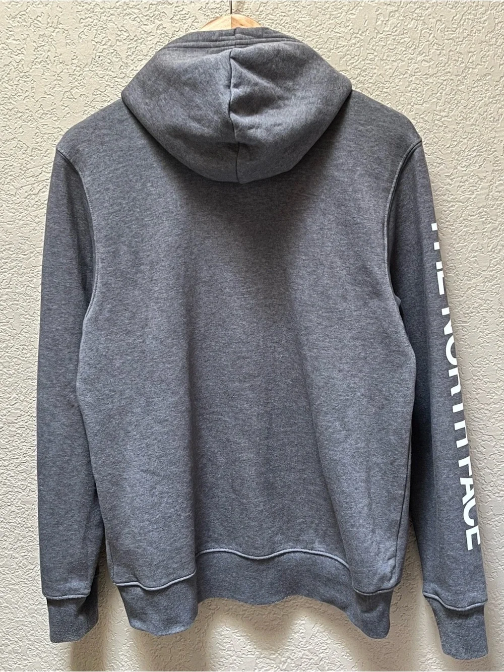The North Face Men's Half Dome Zip Up Hoodie Gray Color Size- M